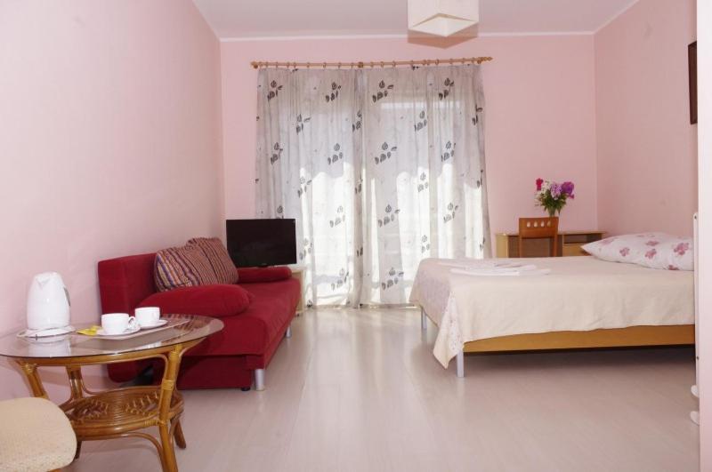 Europe Guesthouse Narva Buitenkant foto