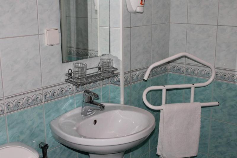 Europe Guesthouse Narva Buitenkant foto